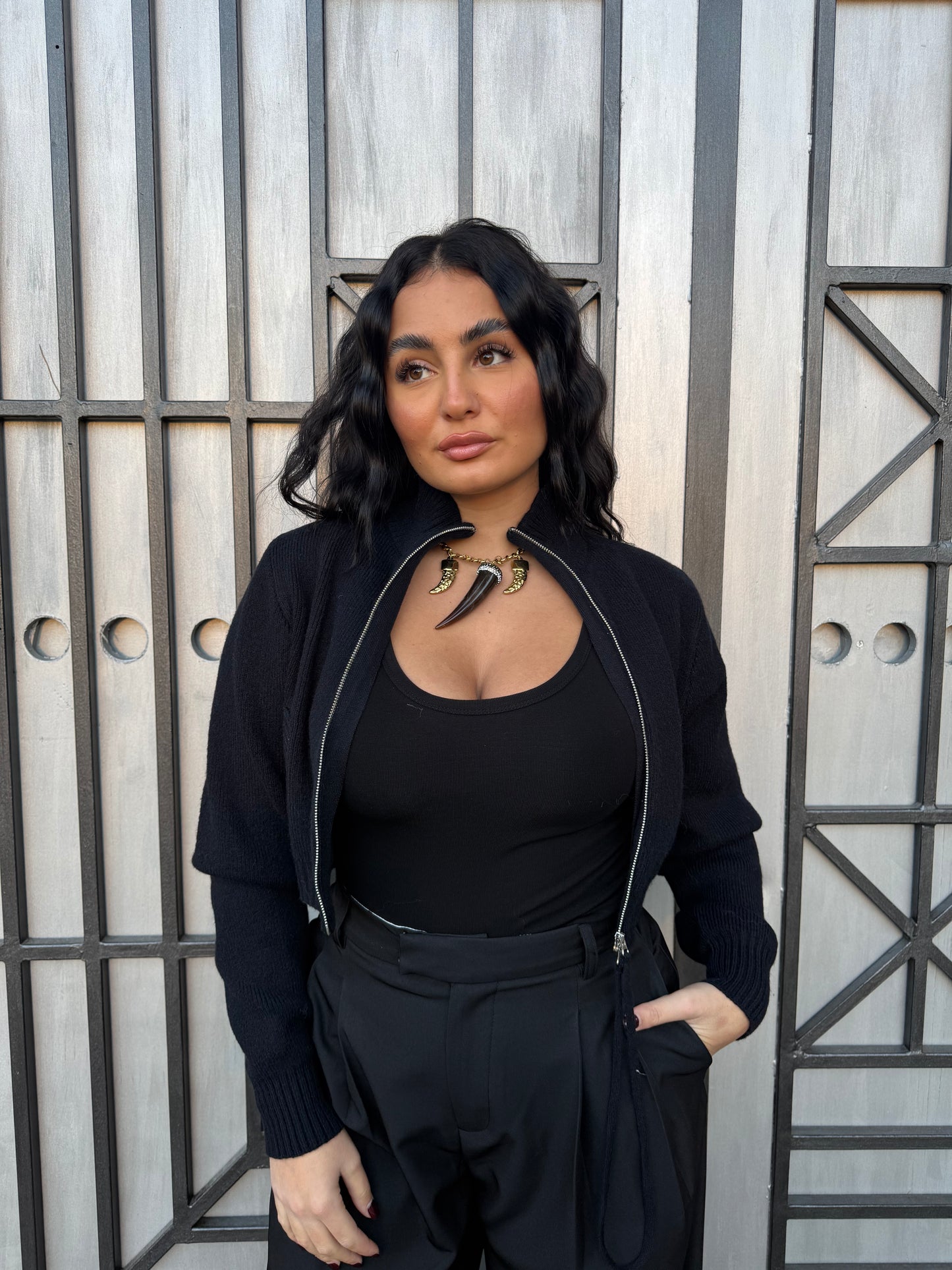 Set Maglioncino Crop con zip e canotta