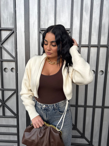 Set Maglioncino Crop con zip e canotta