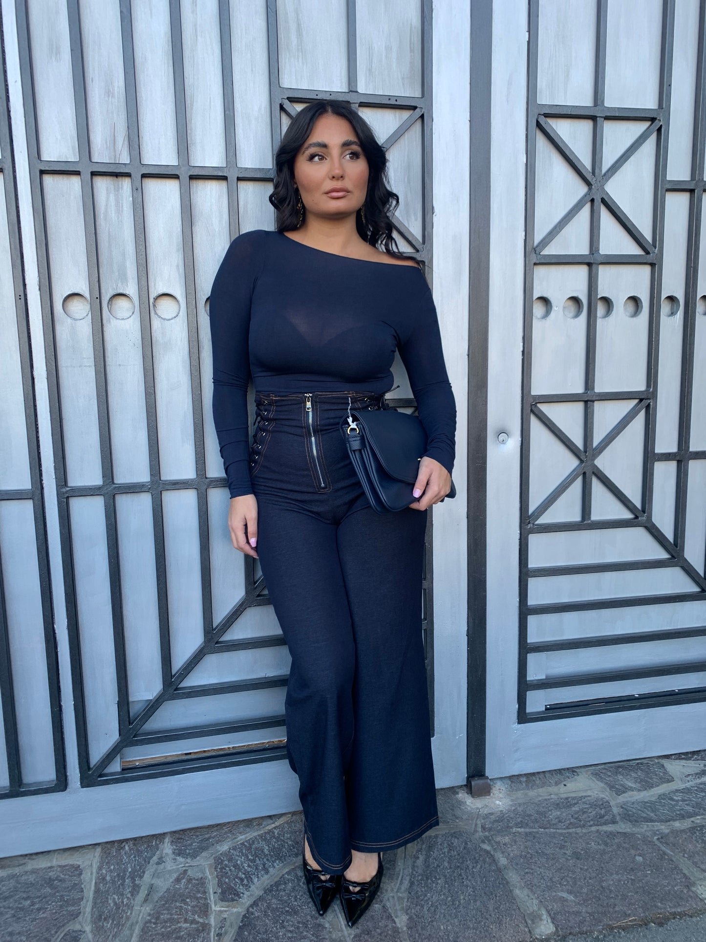 Pantalone Stringhe